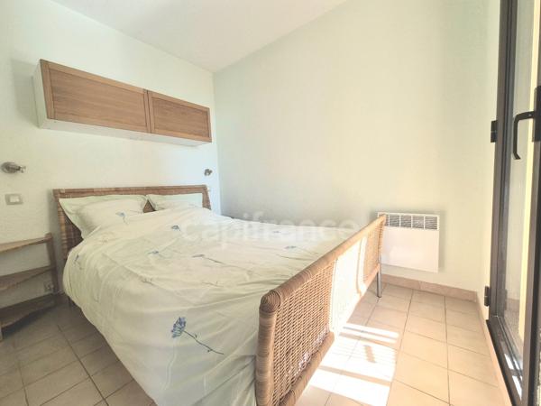 APPARTEMENT T3 VUE MER + TERRASSE - PARKING - PISCINE à vendre SIX-FOURS-LES-PLAGES (83)