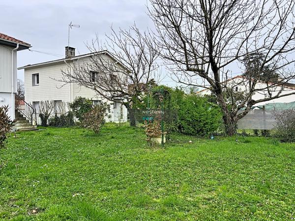 Maison Sainte Livrade Sur Lot 4 pièce(s) 100 m2