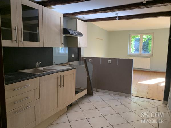 Maison 250 m² commerce et appartement  Dambach-la-Ville (67650)