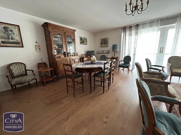 Appartement à vendre 5 pièces 103m² Châteauroux (36000)