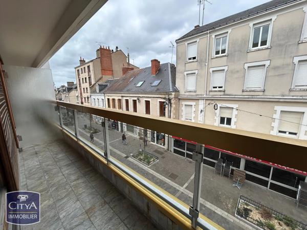 Appartement à vendre 5 pièces 103m² Châteauroux (36000)