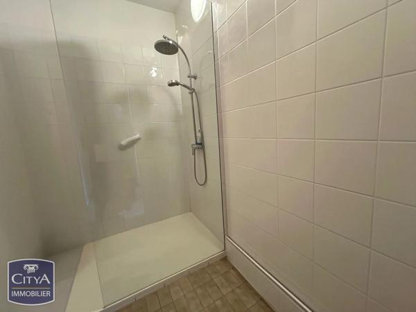 Appartement à vendre 5 pièces 103m² Châteauroux (36000)