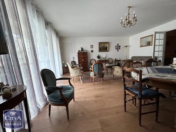 Appartement à vendre 5 pièces 103m² Châteauroux (36000)