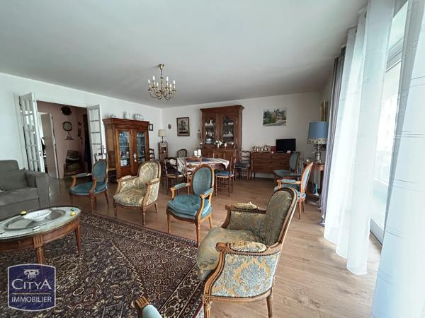 Appartement à vendre 5 pièces 103m² Châteauroux (36000)