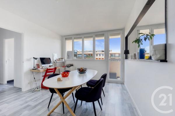 Appartement F3 à vendre  3 pièces - 64,75 m2 MONTROUGE - 92