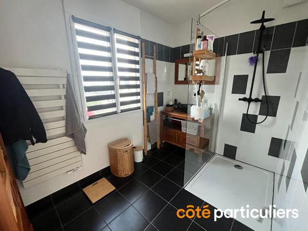 Vente Maison125 m² - 6 Pièces - MONTERBLANC (56250)