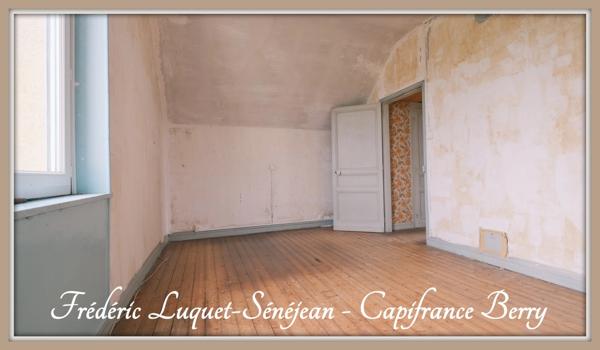 Maison avec jardin à vendre 4 pièces + grenier aménageable à SAINT FLORENT SUR CHER (18)