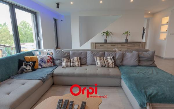 Maison à vendre    9 pièces • 262 m2 Truchtersheim