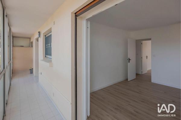 Appartement à vendre 3 pièces 70 m² Sanary-sur-Mer