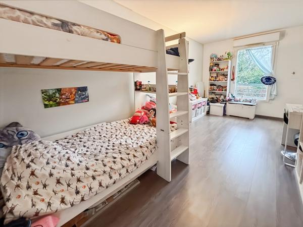 Appartement 3 pièces avec balcons face au parc de Sceaux - DPE C