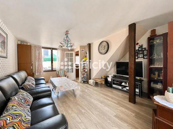 Maison
         6 pièces
        - 120 m² Exclusivité 400 000 € *