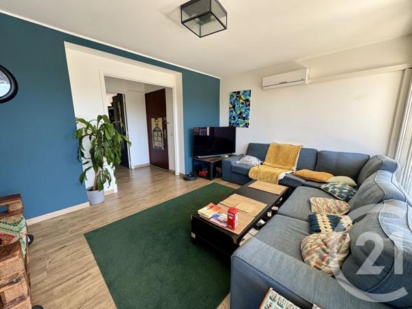 Appartement T3 à vendre  3 pièces - 62,07 m2 LE LAVANDOU - 83