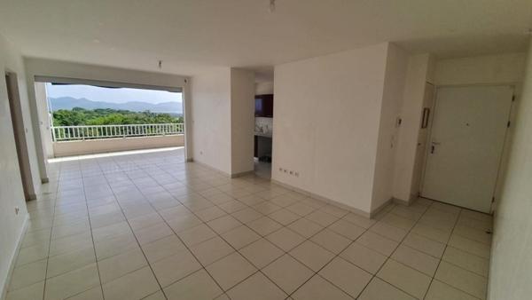 DUCOS – T4 AVEC TERRASSE, VUE MER ET SUITE PARENTALE