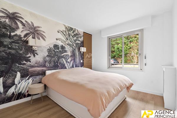 Appartement Maisons Laffitte 5 pièce(s) 79 m2 470 000 € **  - Référence  4581