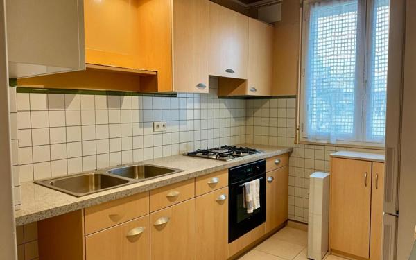 Appartement à vendre    5 pièces • 85,01 m2 Saint-Paul-Trois-Châteaux