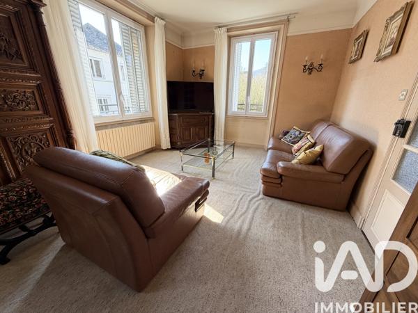 Maison à vendre 6 pièces 134 m² Vic-sur-Cère