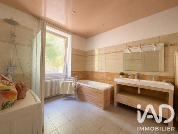 Maison à vendre 8 pièces 207 m² Sainte-Croix-aux-Mines