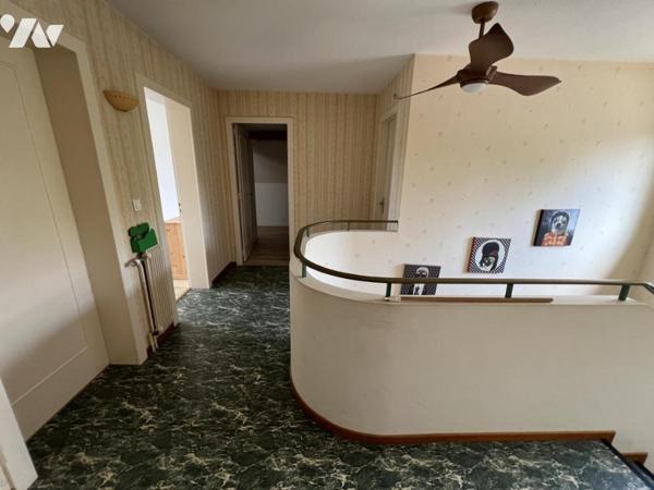 Rare maison de type T7 en cœur de ville paysager