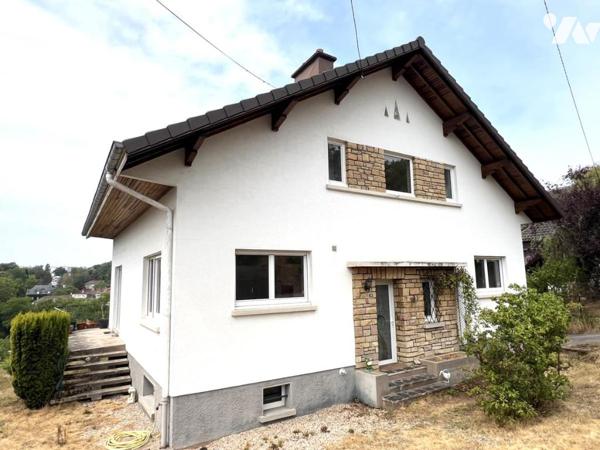 Rare maison de type T7 en cœur de ville paysager