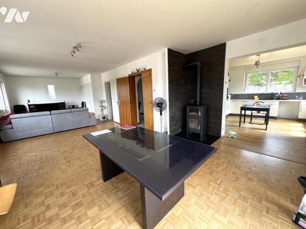 Rare maison de type T7 en cœur de ville paysager