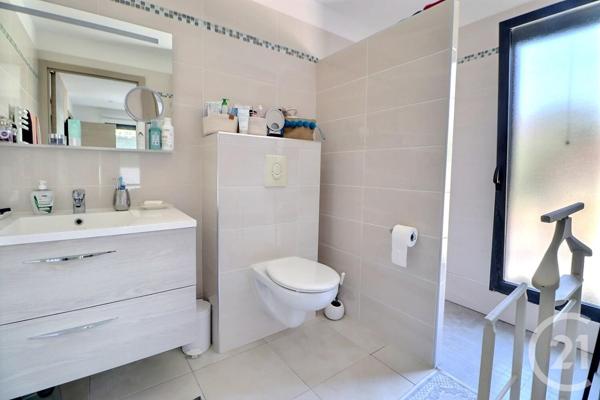 Appartement à vendre  4 pièces - 110 m2 ST RAPHAEL - 83