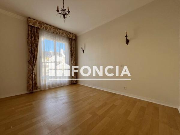 Location Appartement 3 pièces 81.5 m² - 28 BIS BOULEVARD BOUGAINVILLE Concarneau 29900