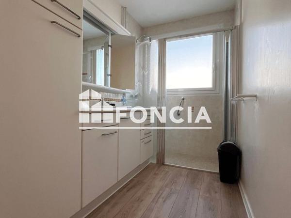 Location Appartement 3 pièces 81.5 m² - 28 BIS BOULEVARD BOUGAINVILLE Concarneau 29900