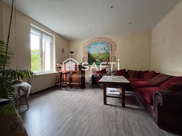 Ancienne maison avec dépendances