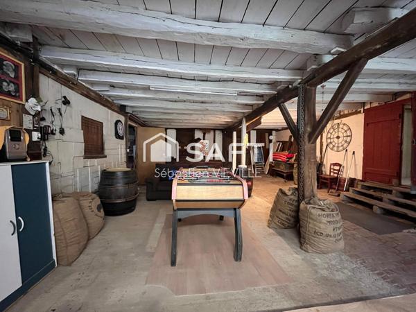 Ancienne maison avec dépendances