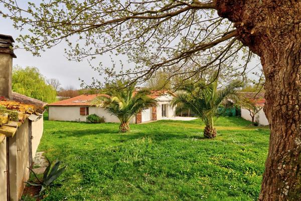 Maison Le Busseau 6 pièce(s) 143 m2