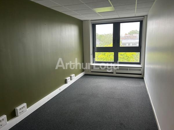 Bureaux à louer Lille Centre - 225 m² lumineux avec parkings et excellente accessibilité