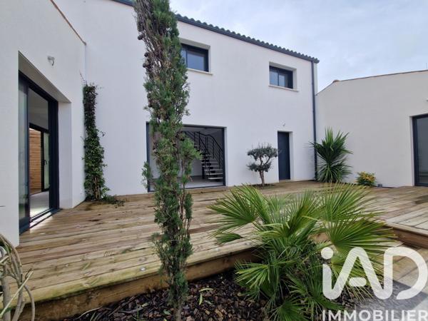 Maison à vendre 5 pièces 142 m² La Rochelle