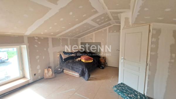 Maison en pierre en cours de rénovation. Fort potentiel de plus de 120 m² habitable ! Campagne proche de Sérigné