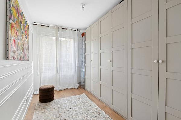 Appartement Suresnes 3 pièce(s) 60 m2