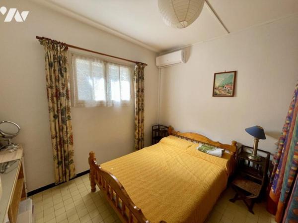 SAINT DENIS LA MONTAGNE VILLA T5 VUE MER A RENOVER