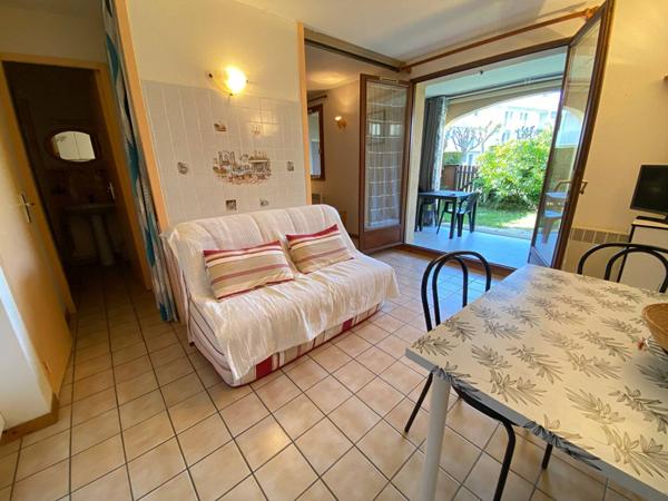 APPARTEMENT à VAUX SUR MER