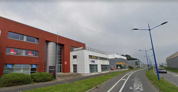 Brest (29200) FACADE EXCEPTIONNELLE AXE PORT DE COMMERCE