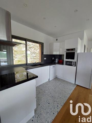 Maison 6 pièces de 136 m² à Bouliac (33270)