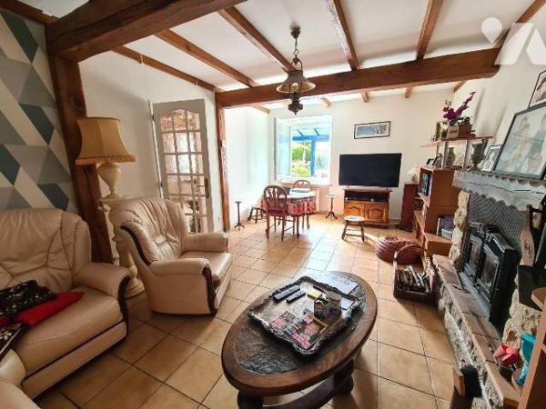 Maison à Vendre à Plouha (22580) en Côtes-d'Armor (22)

Au calme, dans un cadre verdoyant et ...