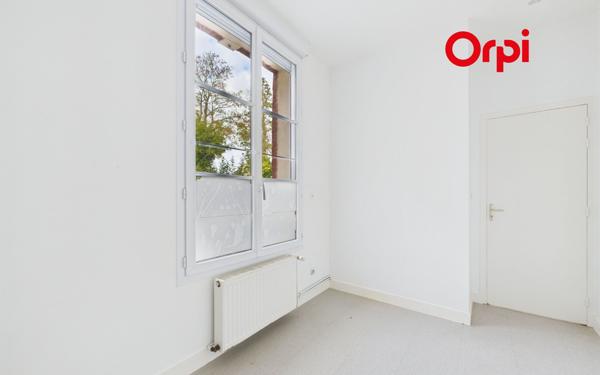 Appartement à louer    3 pièces •  Bernay