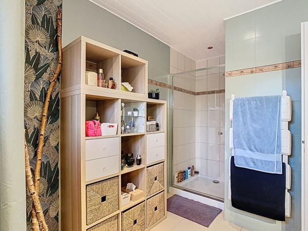 Maison d'exception à vendre à Méry-sur-Oise - 7 pièces, 167 m² sur terrain de 658 m²