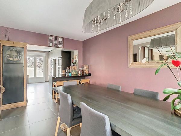 Maison d'exception à vendre à Méry-sur-Oise - 7 pièces, 167 m² sur terrain de 658 m²