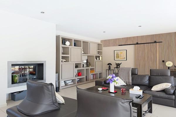 Vente Maison de luxe Uzès 5 Pièces 242 m²