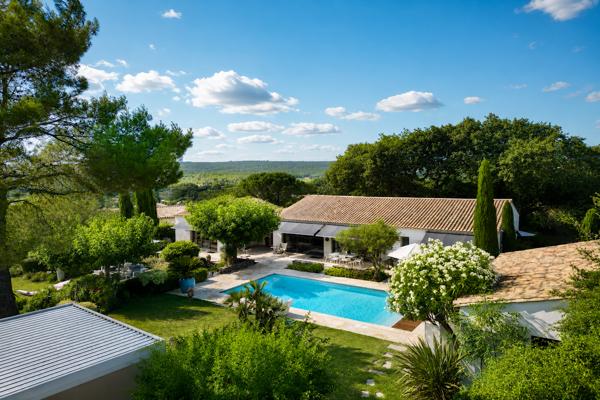 Vente Maison de luxe Uzès 5 Pièces 242 m²