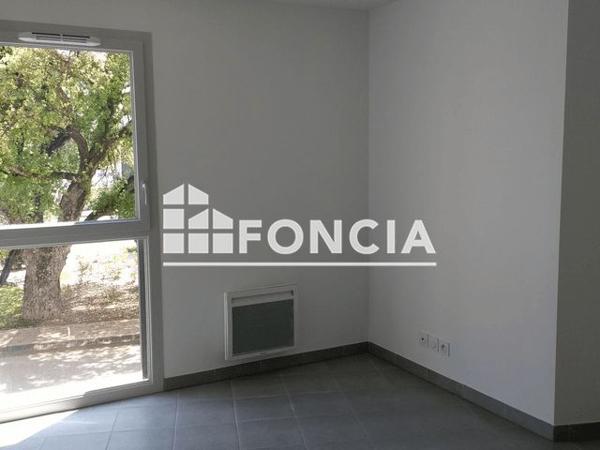 Location Appartement 2 pièces 42.74 m² - AVENUE GABRIEL BARBAROUX Le Luc 83340