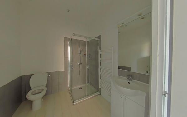 Maison à vendre    8 pièces •  Romans-sur-Isère