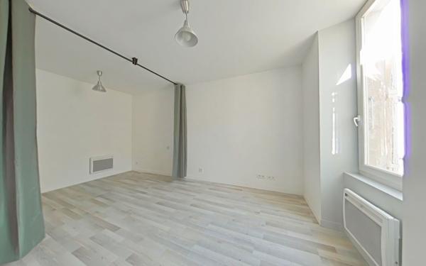 Maison à vendre    8 pièces •  Romans-sur-Isère