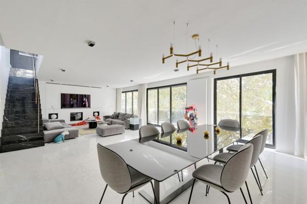 Vente Appartement de luxe Neuilly-sur-Seine 6 Pièces 193.38 m²