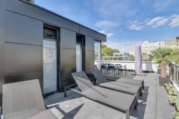 Vente Appartement de luxe Neuilly-sur-Seine 6 Pièces 193.38 m²
