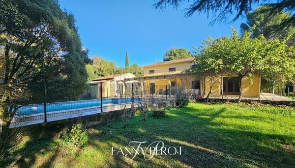 A Argelès, maison de caractère de 220 m² sur grande parcelle arborée avec piscine